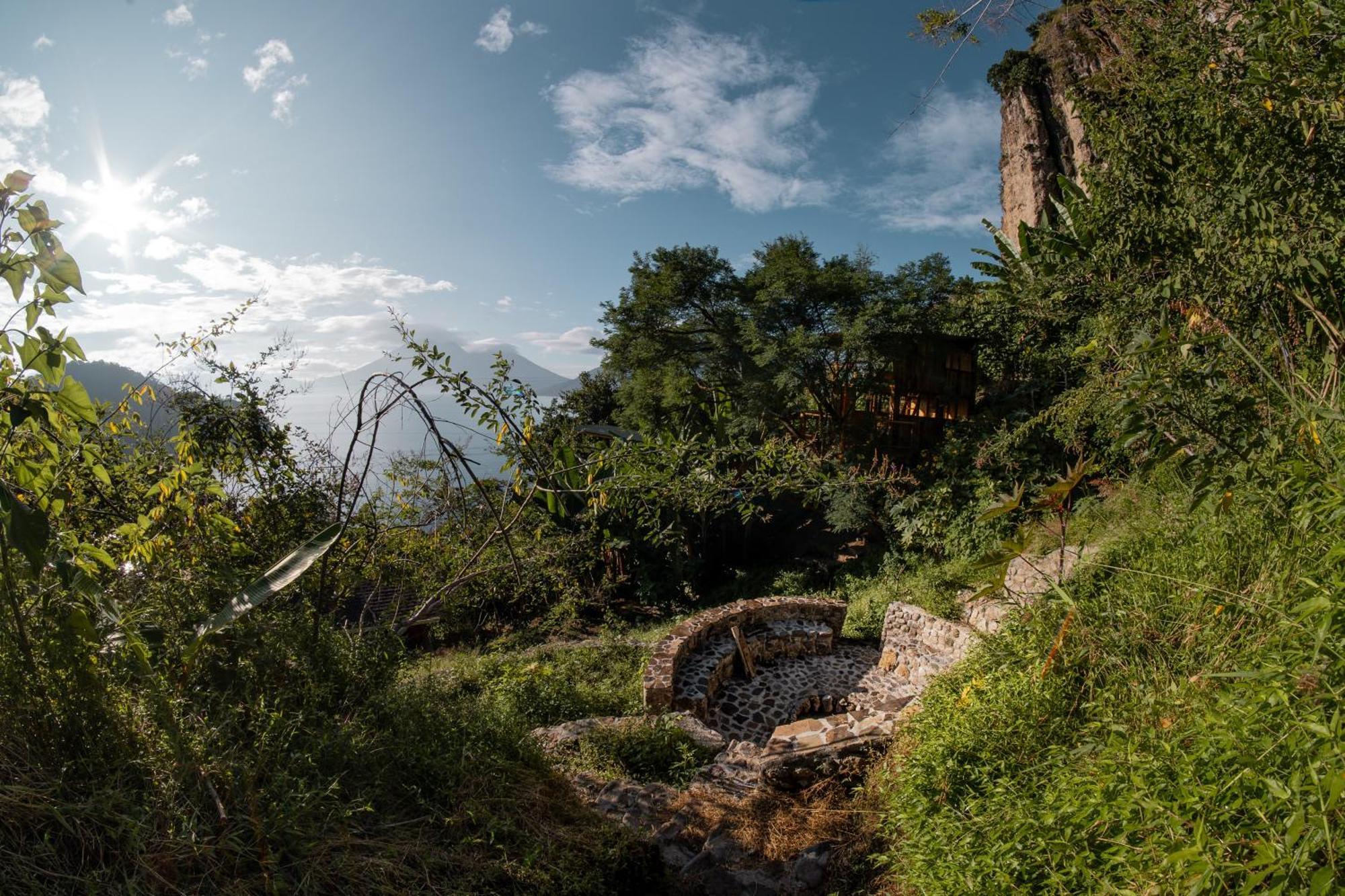 Fuego Atitlan Eco-Hotel 산 마르코스 라 라구나 외부 사진